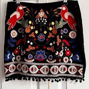 IMGEE WOMENS SKIRT, BLACK / MULTICOLORED EMBROIDERY, size medium
